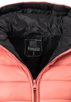 Marikoo Lucy - Winterjas - Coral 16 Marikoo Lucy - Winterjas - Coral -Marikoo Verkoopwinkel d1ade5fd79da4c6dab2f427a3c31ef9b